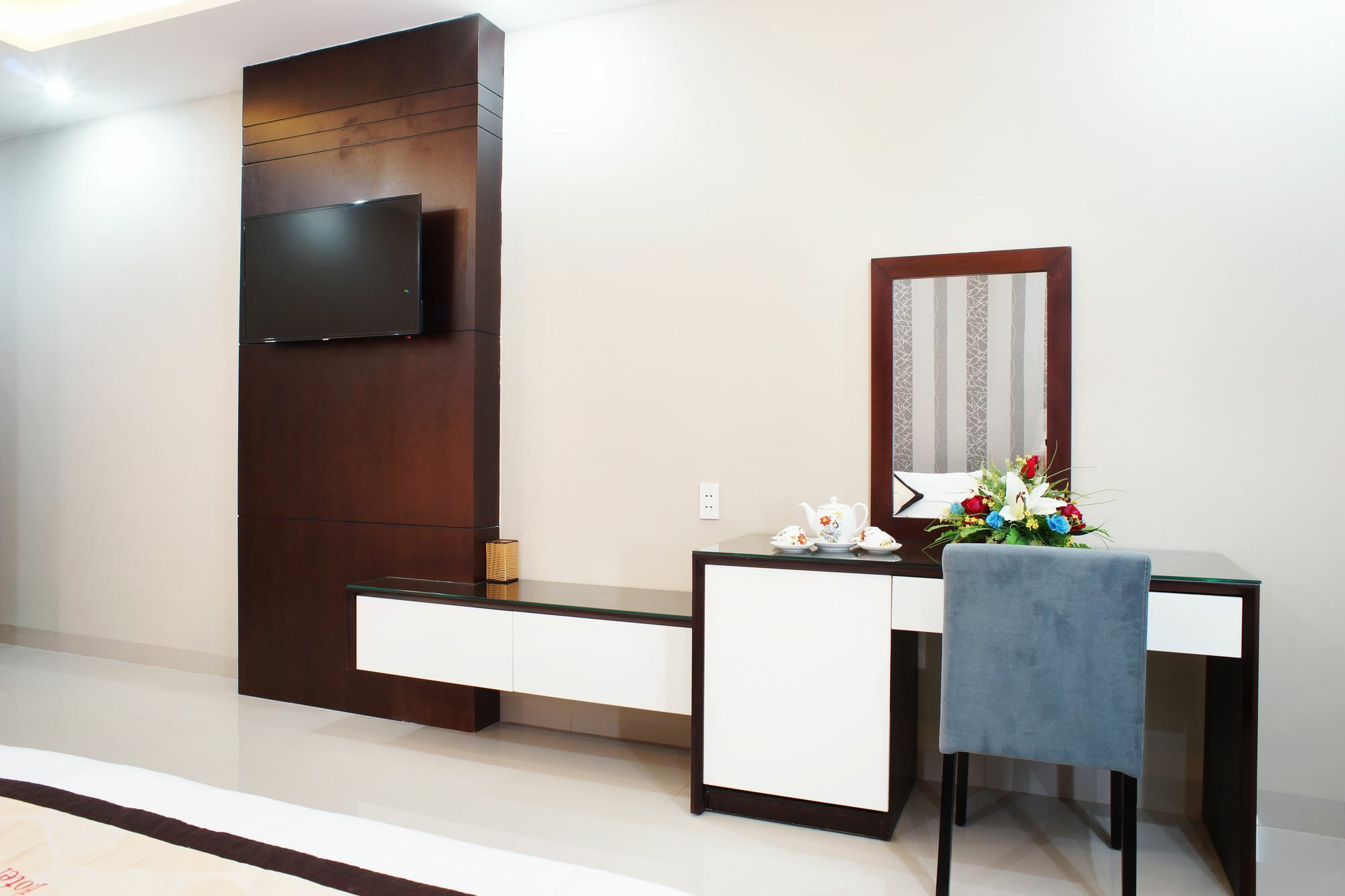 Hanoi Blue Hotel - The Water Front Da Nang Buitenkant foto